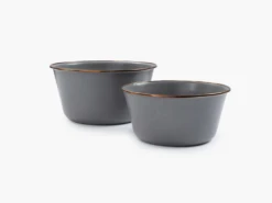 Barebones Enamel Nesting Bowl - Set Of 2/Nest Schalen. Set Van 2.