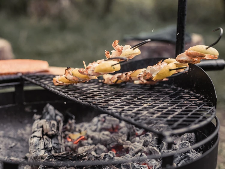 Barebones Cowboy Cooking Skewer/Vleespennen Set/4 2 Barebones Cowboy Cooking Skewer/Vleespennen Set/4 - Afbeelding 2